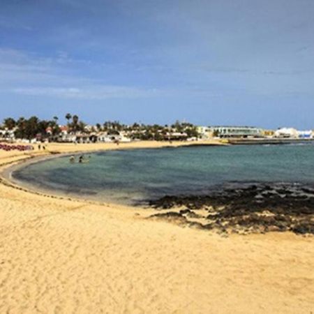 Apartamento Recien Reformado En Centro A Tres Minutos De La Playa Apartamento Corralejo Exterior foto